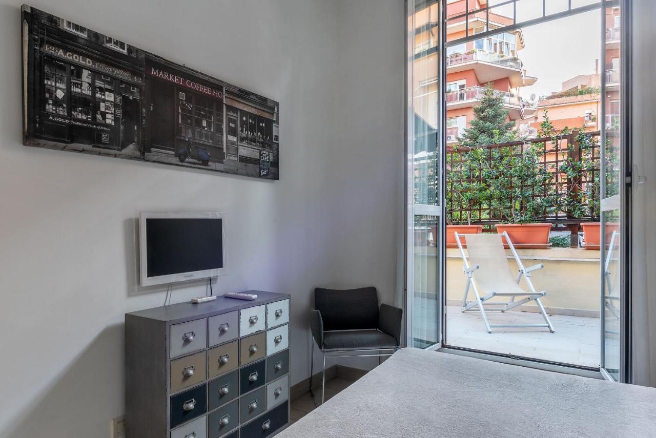 House & The City - Apartments In Roma Exterior foto